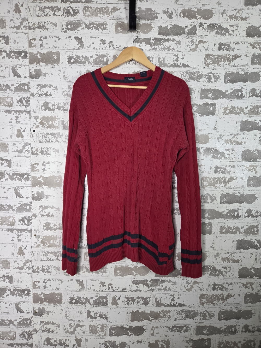 Vintage IZOD Mens Cable Knit V-Neck Sweater Red Cricket Varsity Preppy Xl